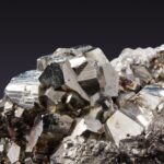 pyrite-345637_1920